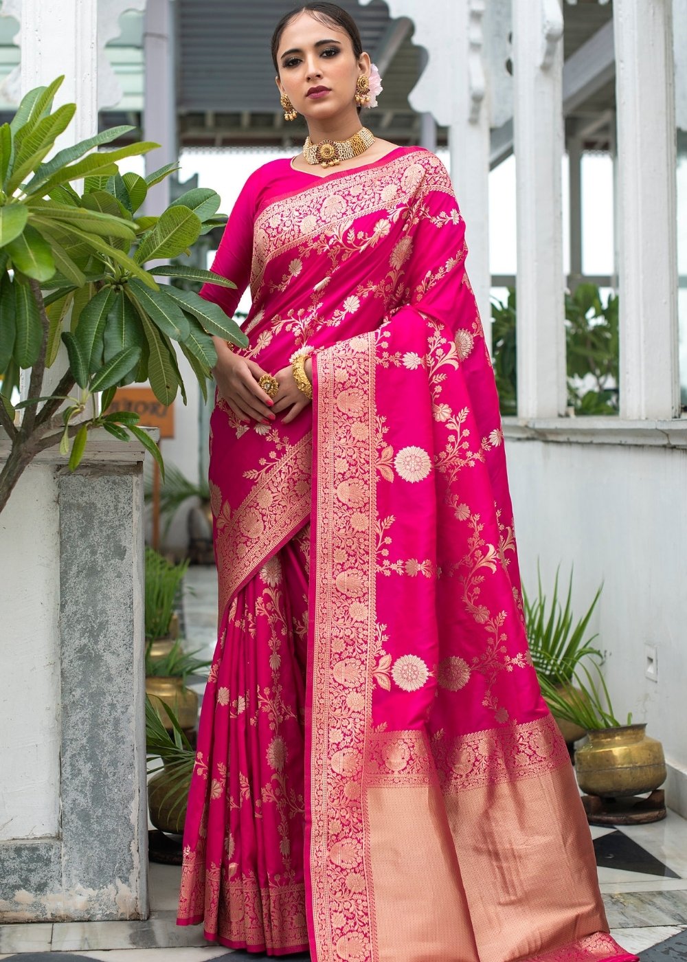 Magenta Pink Soft Banarasi Silk Saree with Floral Zari work – Ethnos