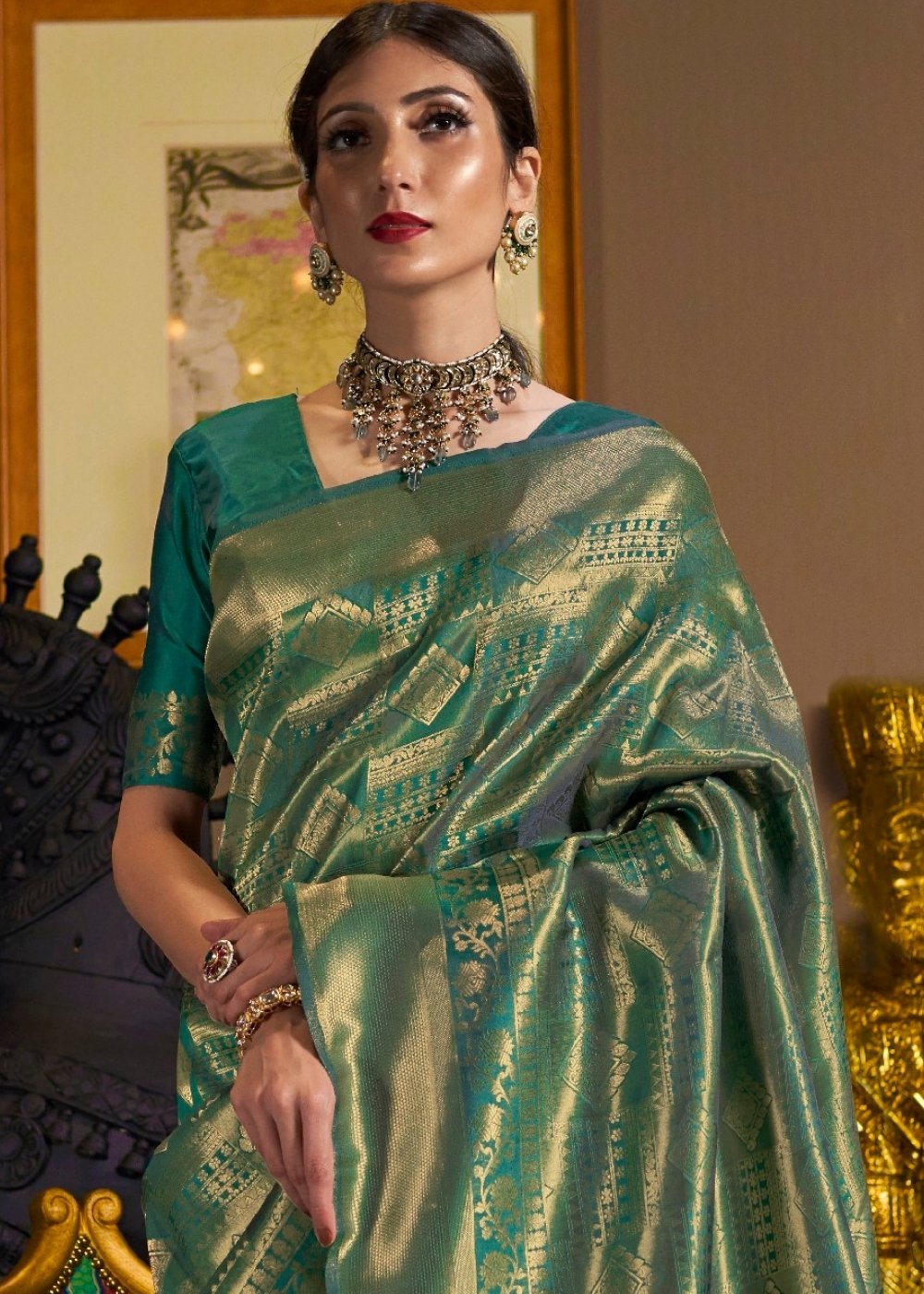 Dark Green and Golden Blend Kanjivaram Soft Woven Silk Saree