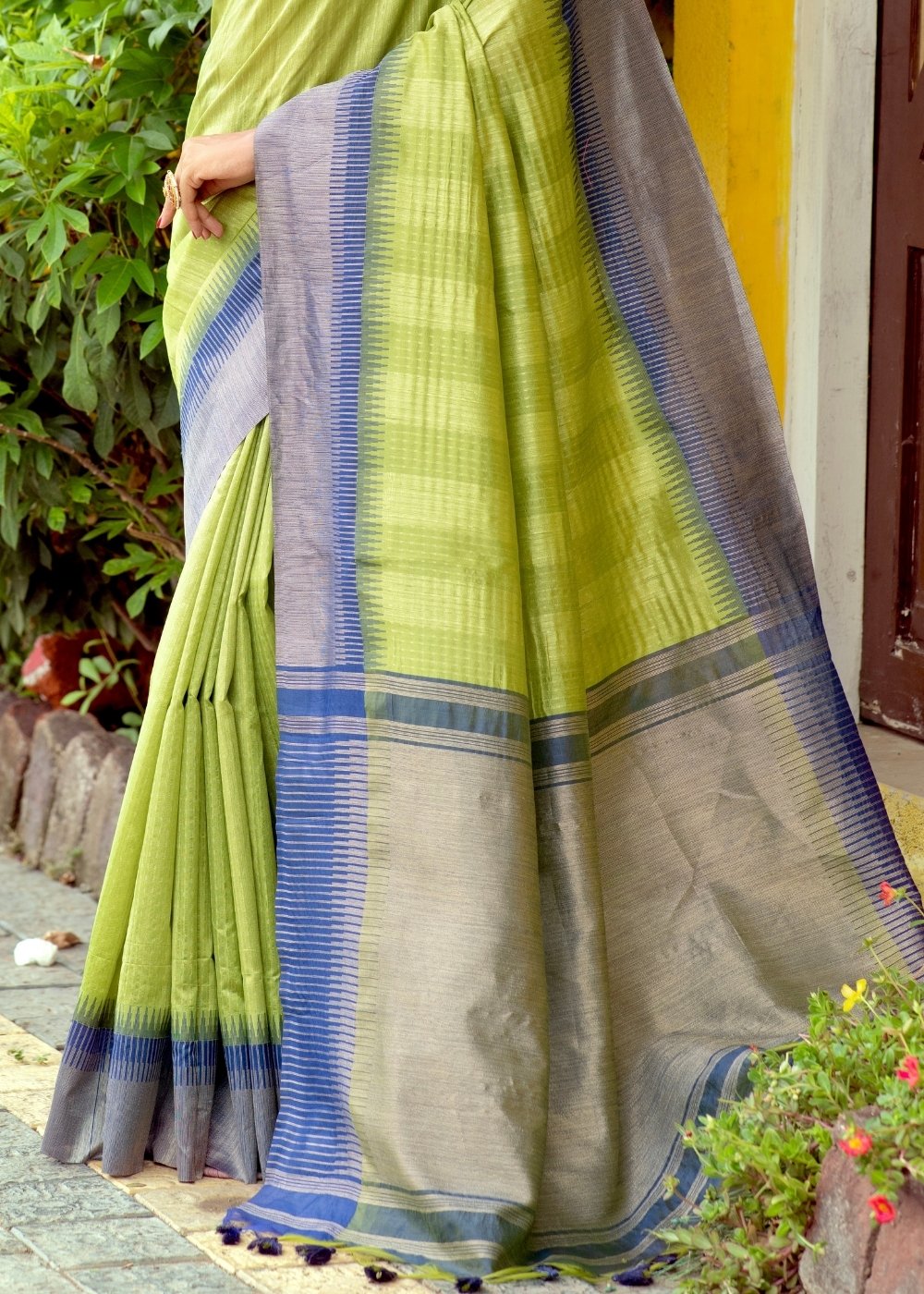 Mint Green Zari Weaving Silk Saree with Tassels on Pallu