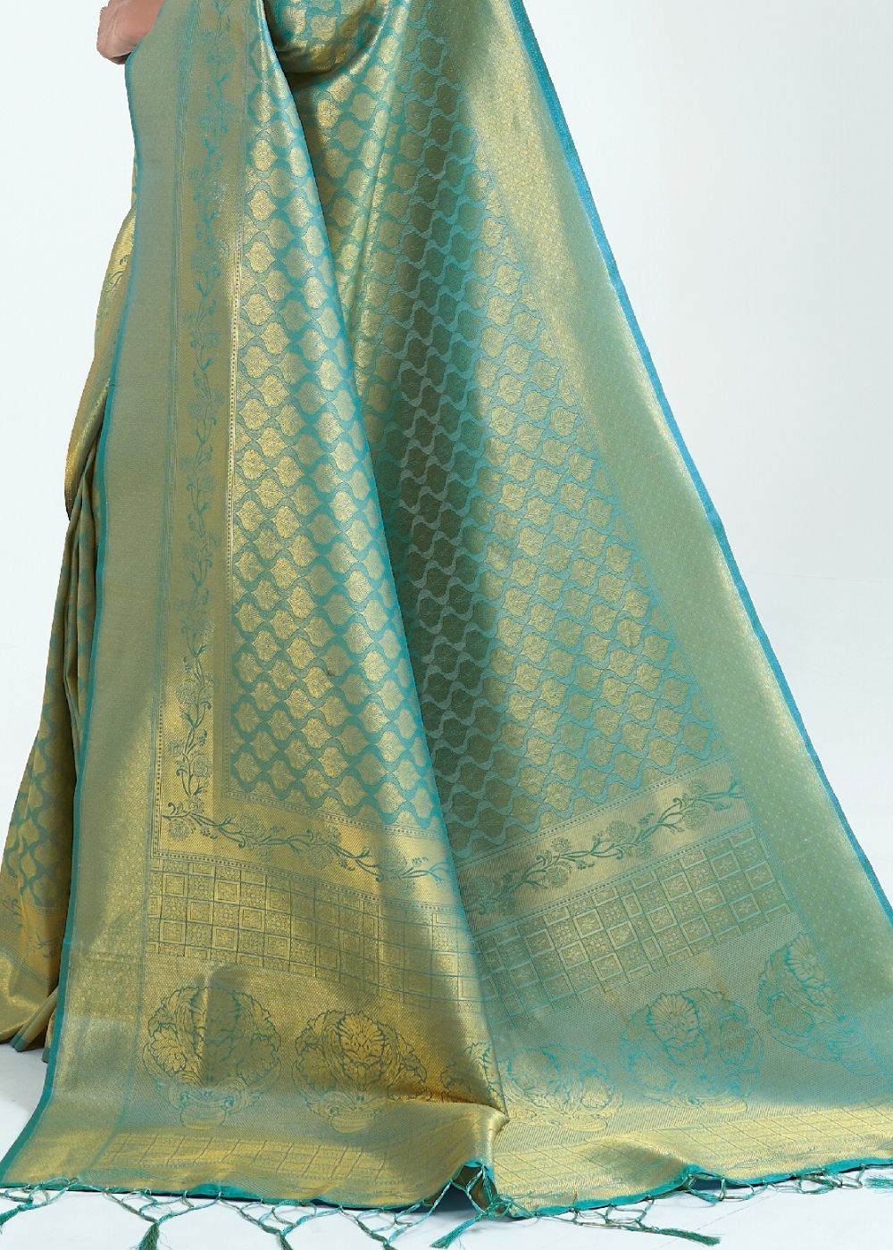 Persian Green Woven Kanjivaram Silk Saree : Limited Edition