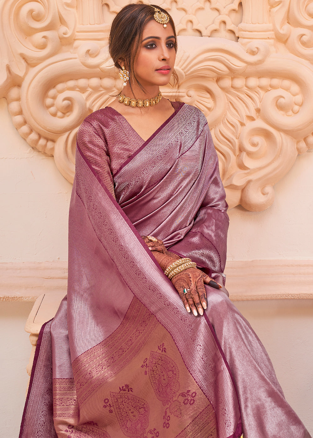 Shades Of Pink Woven Designer Silk Saree