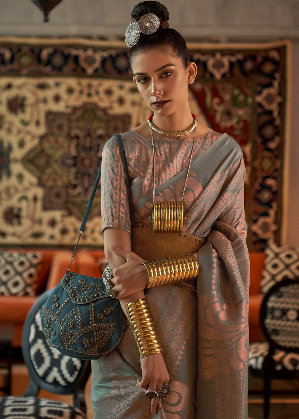 Seal Grey Copper Zari Handloom Weaving Silk Saree