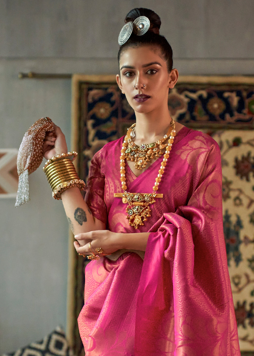 Hot Pink Copper Zari Handloom Weaving Silk Saree