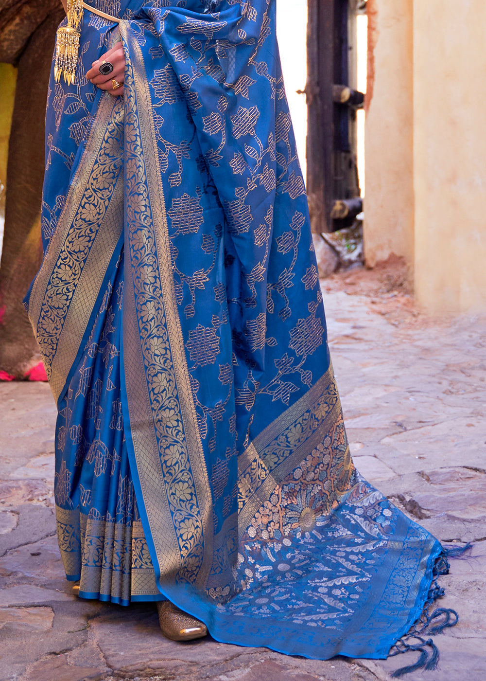 Cobalt Blue Handloom Weave Soft Banarasi Silk Saree