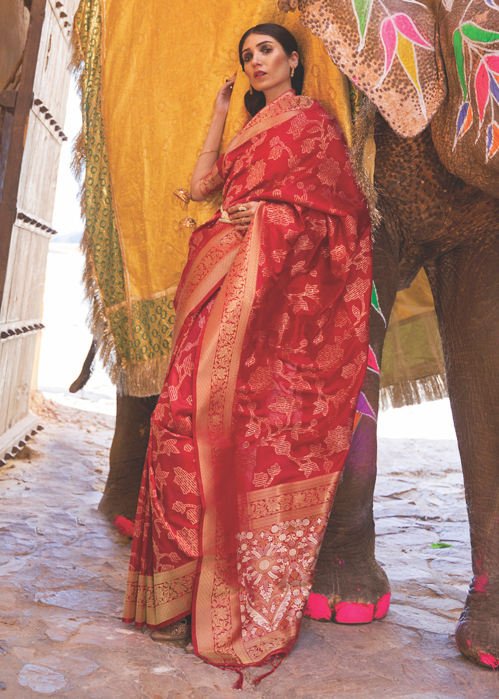 Rufous Red Handloom Weave Soft Banarasi Silk Saree