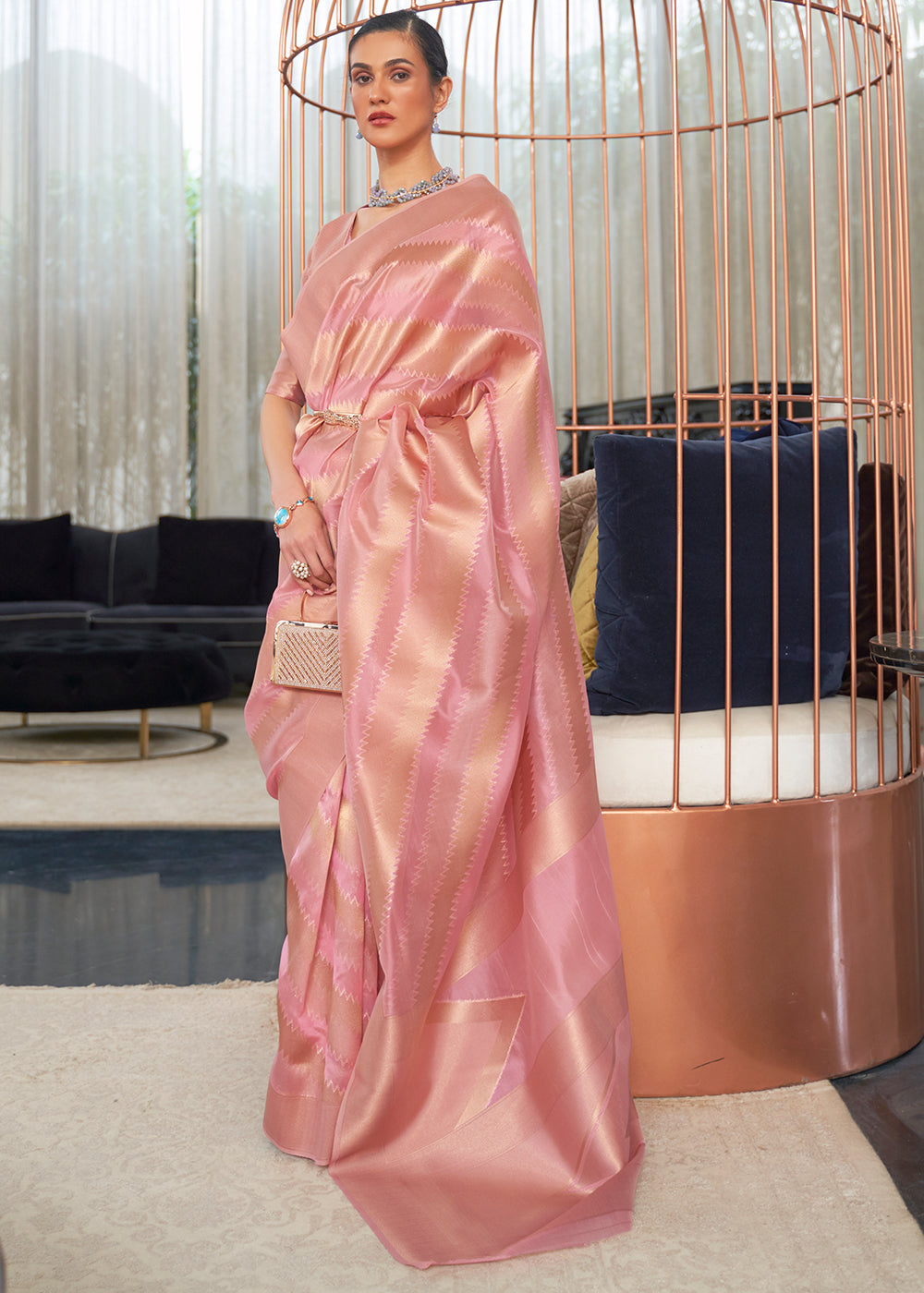 Shades Of Pink Lehariya Handloom Weaving Organza Silk Saree