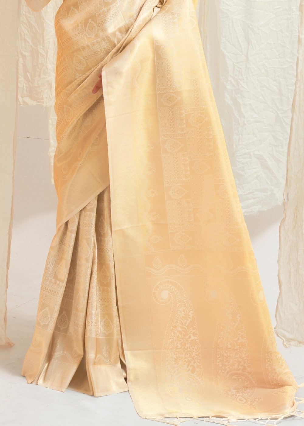 Cream White & Golden Blend Kanjivaram Silk Saree