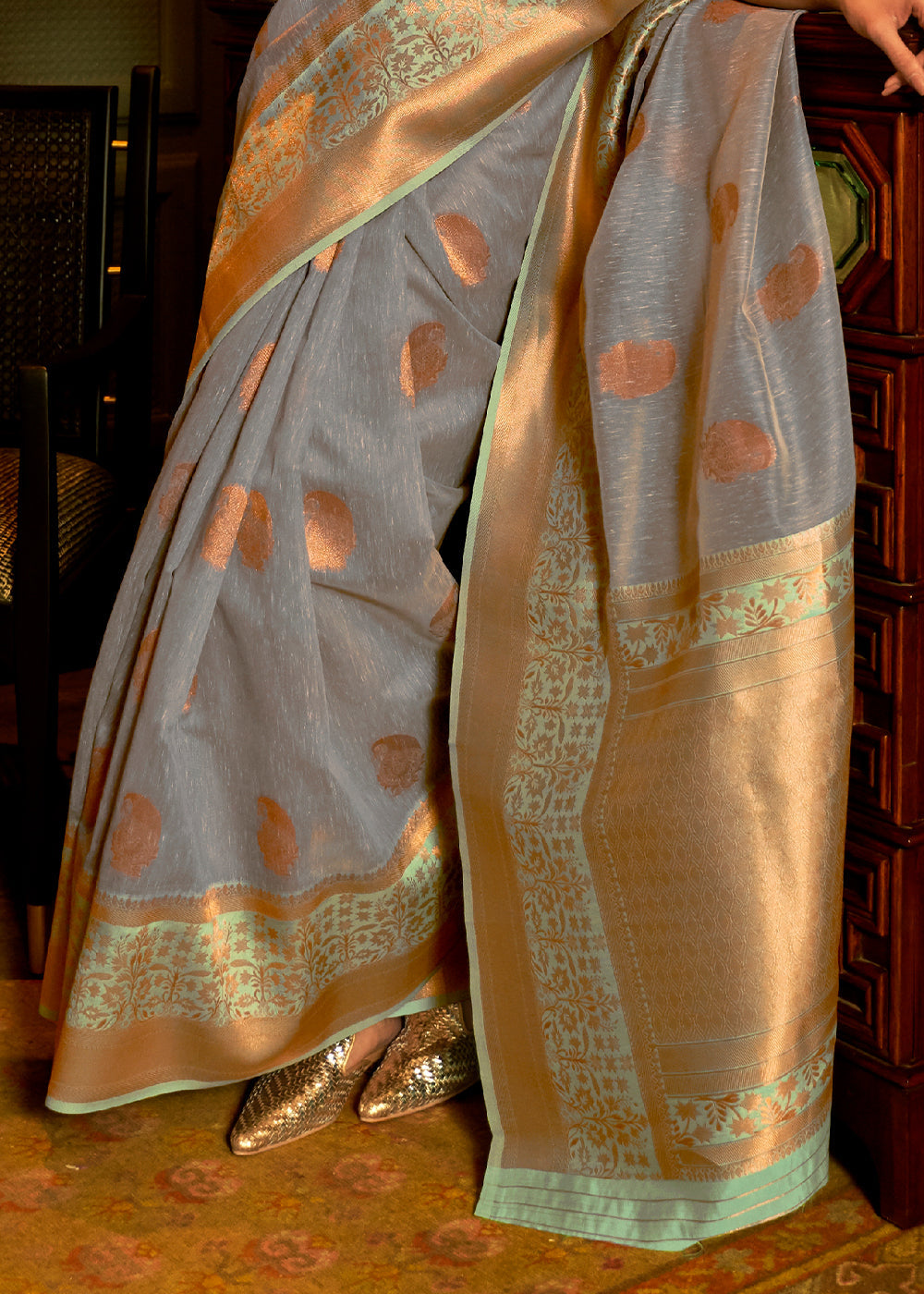 Lead Grey Copper Zari Woven Linen Silk Saree