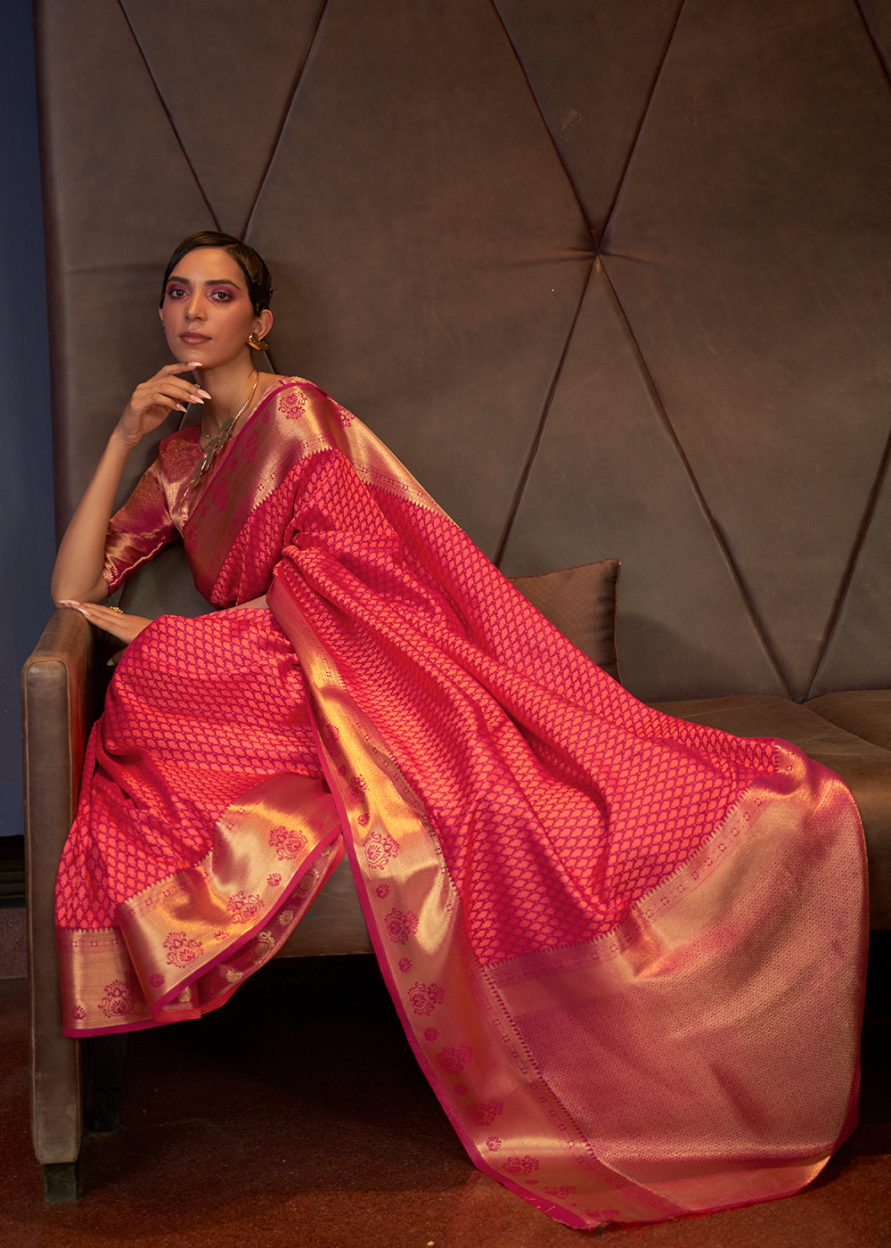 Shades Of Red Handloom Woven Banarasi Silk Saree