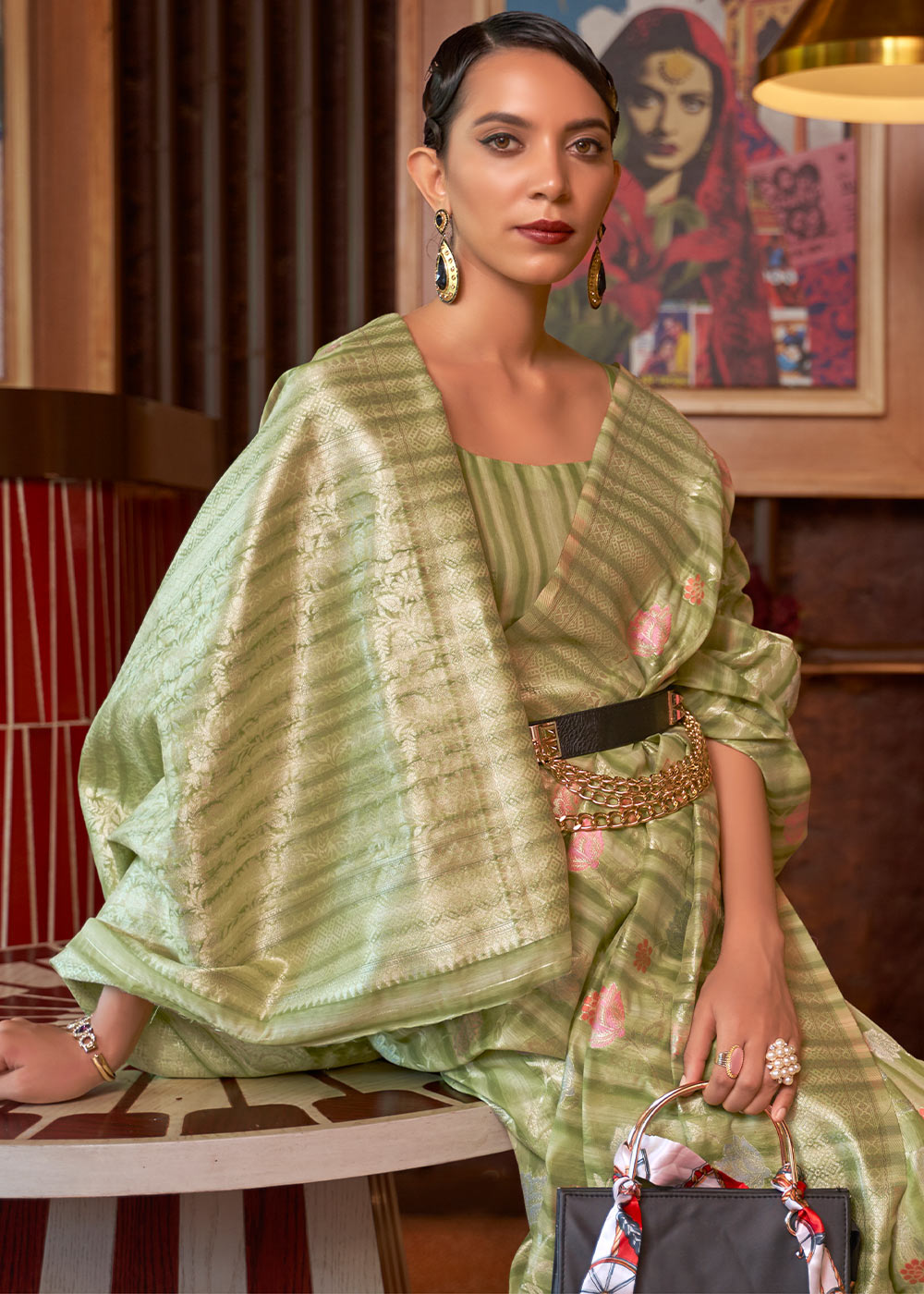 Shades Of Brown Handloom Weaving Linen Silk Saree