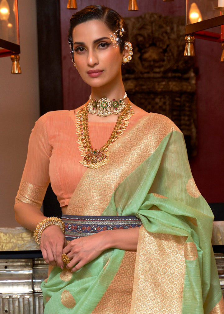 Fern Green Woven Linen Silk Saree with Contrast Border & Pallu