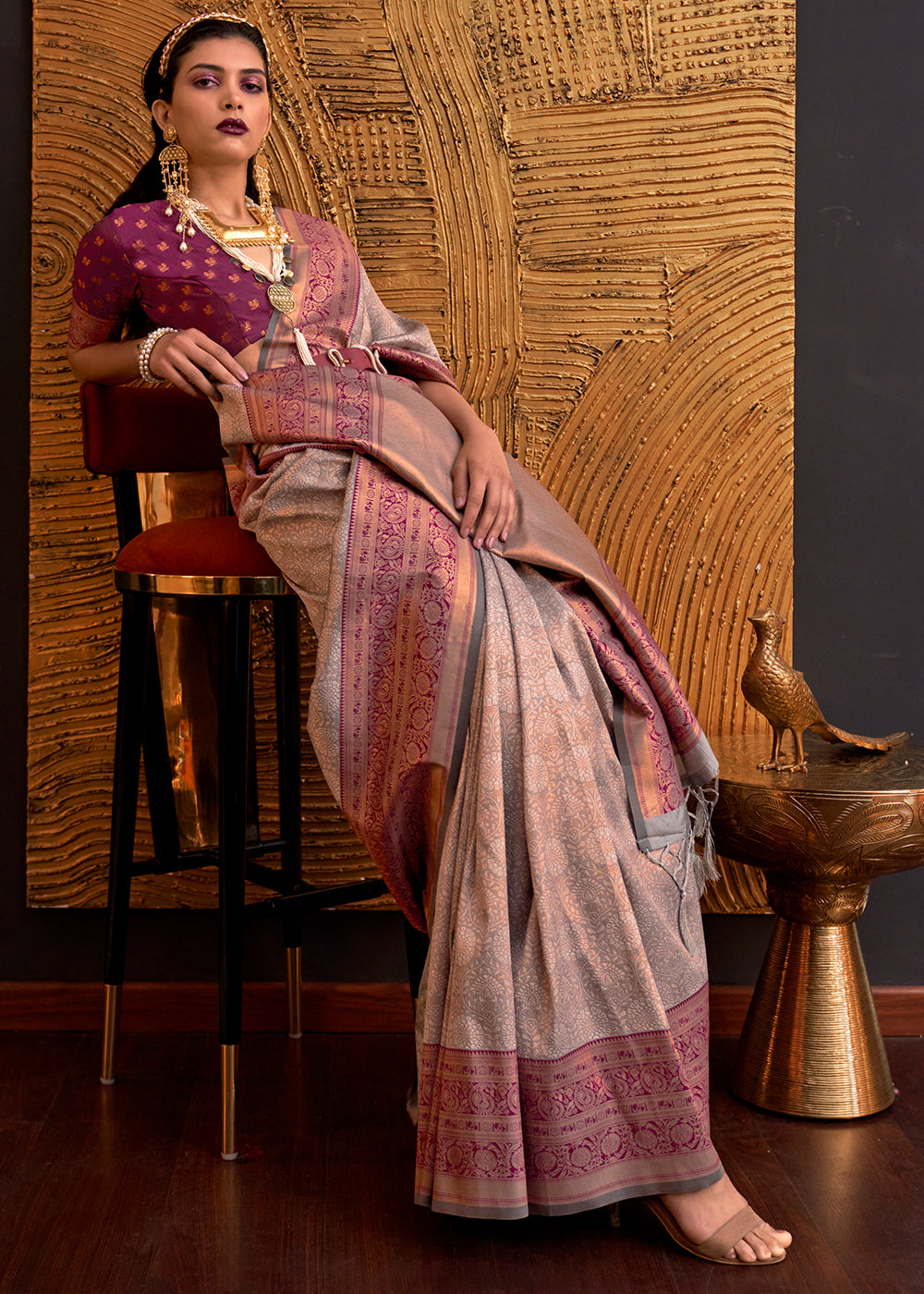 Metallic Mauve Handloom Woven Designer Silk Saree