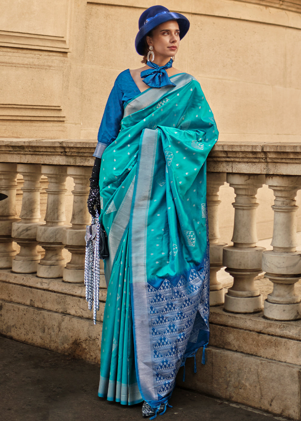 Cerulean Blue Handloom Woven Soft Silk Saree