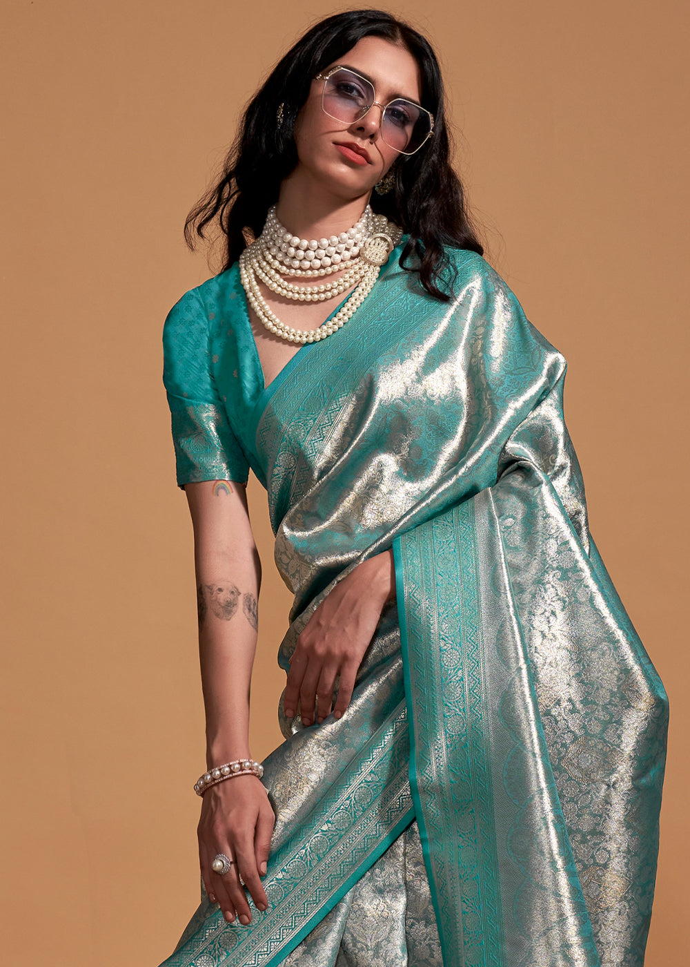 Shades Of Blue Handloom Woven Kanjivaram Silk Saree