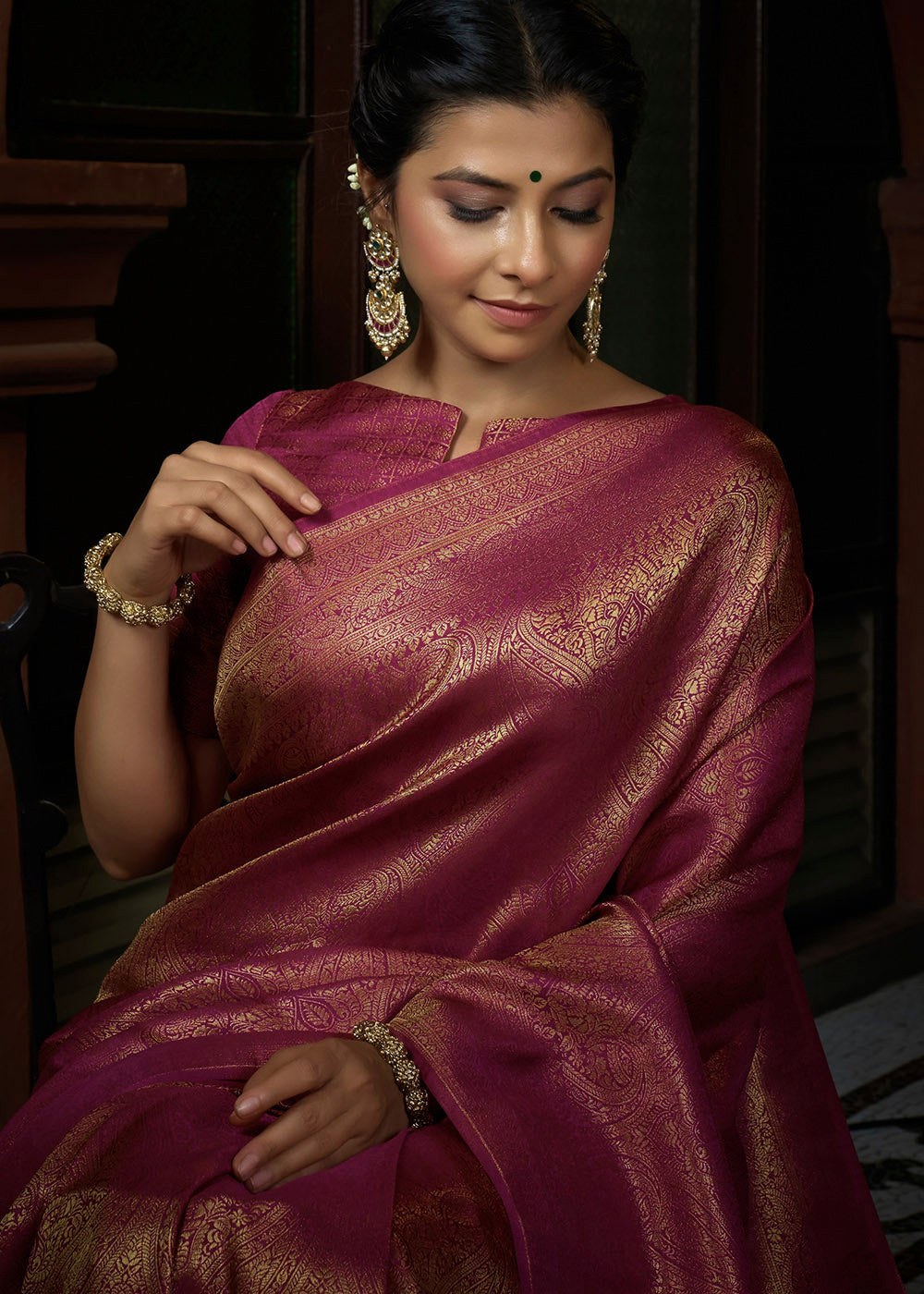 Rosy Magenta Pink & Golden Blend Woven Kanjivaram Silk Saree