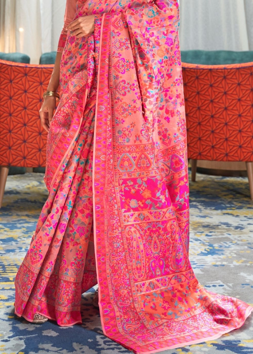 Rouge Pink Banarasi Jamawar Woven Silk Saree