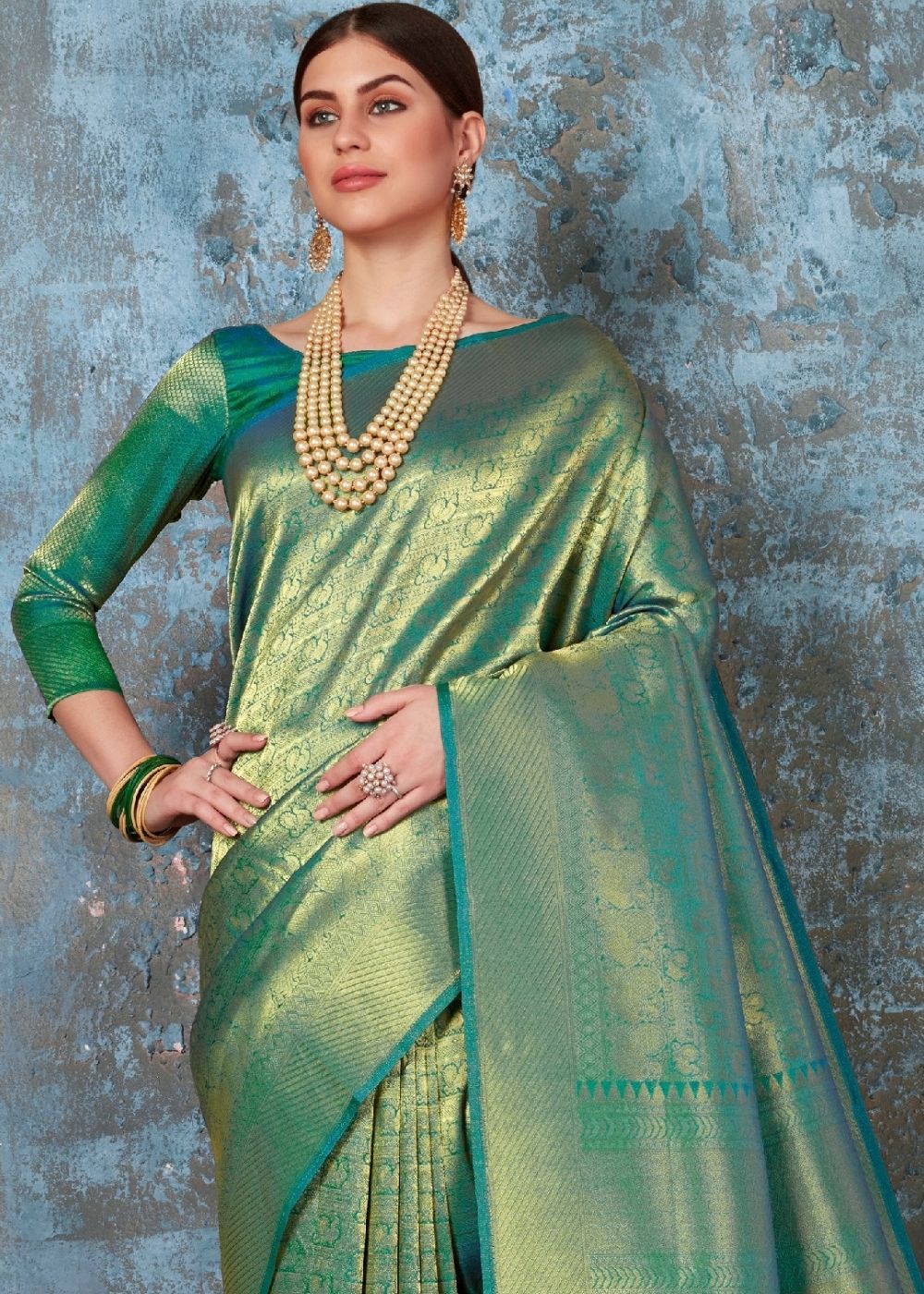 Forest Green Handloom Weave Kanjivaram Silk Saree : Special Wedding Edition