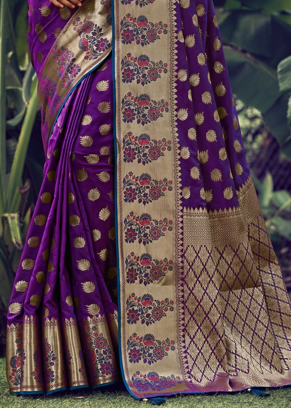 Irish Purple Zari Woven Banarasi Silk Saree