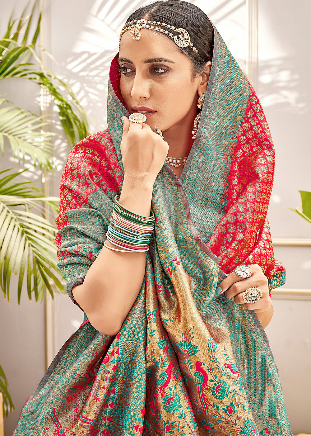 Tart Red Woven Silk Saree with Contrast Border & Pallu