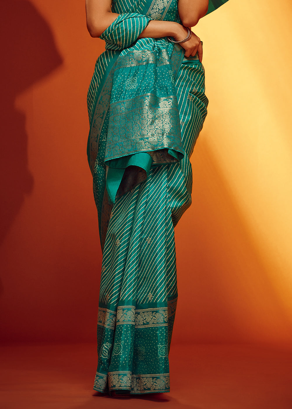 Blue Green Bandhani Printed Woven Viscose Silk Saree