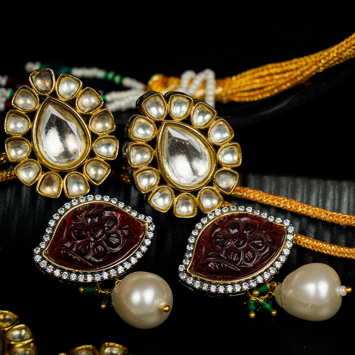 Navratan Color Kundan Necklace Set having Pearls & Stone work